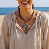 MÍSTIKA MOTHER OF PEARL COLLAR NECKLACE