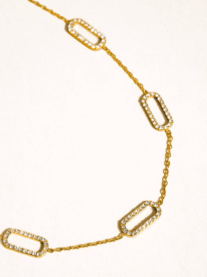 MÍSTIKA DAINTY GEO NECKLACE