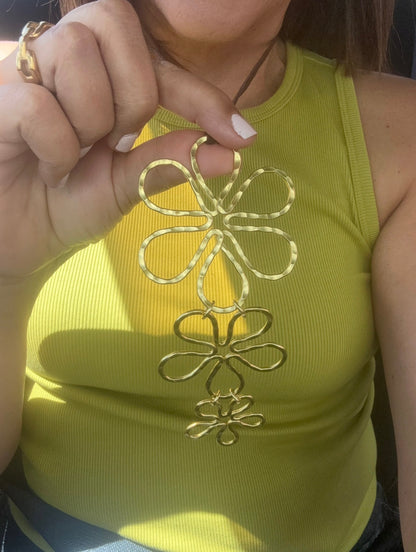 VESTOPAZZO THREE FLOWER NECKLACE