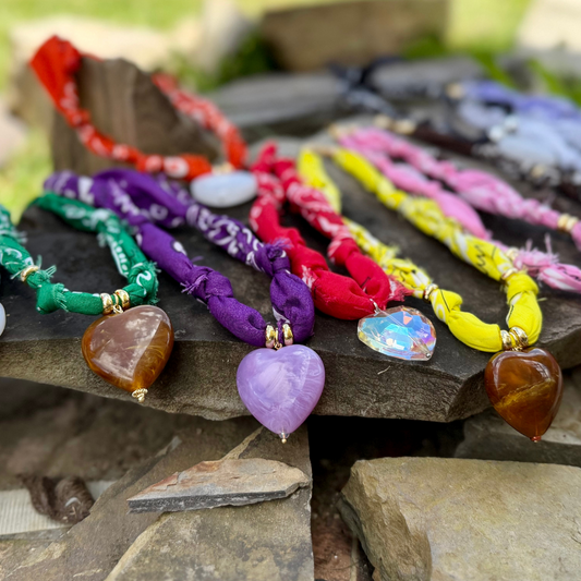 MÍSTIKA BANDANA VIBES NECKLACES