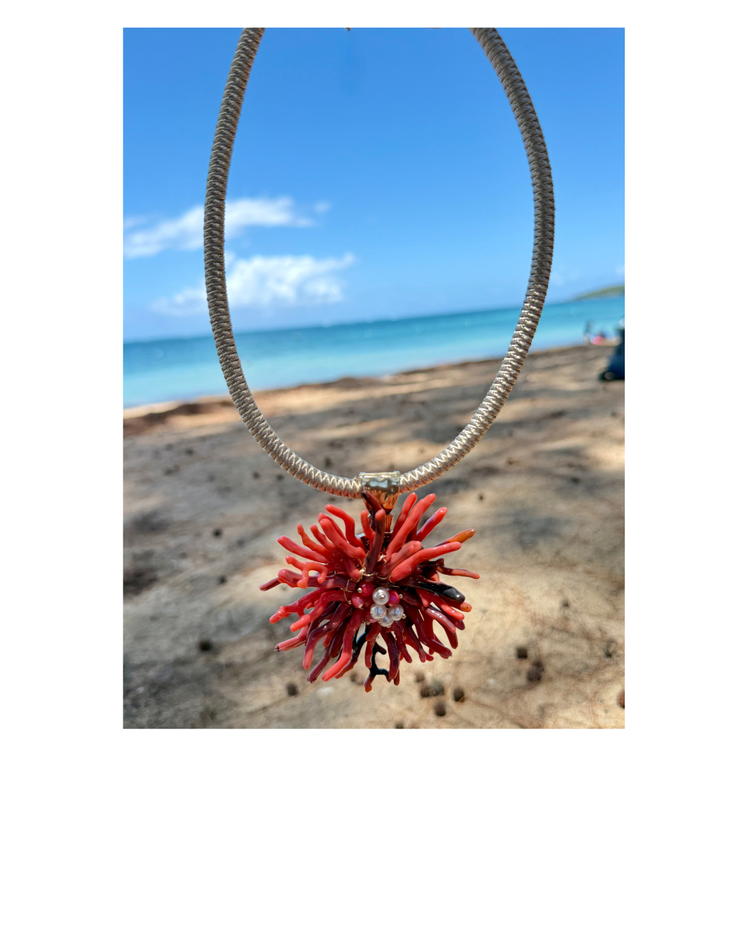 MÍSTIKA CORAL NECKLACE