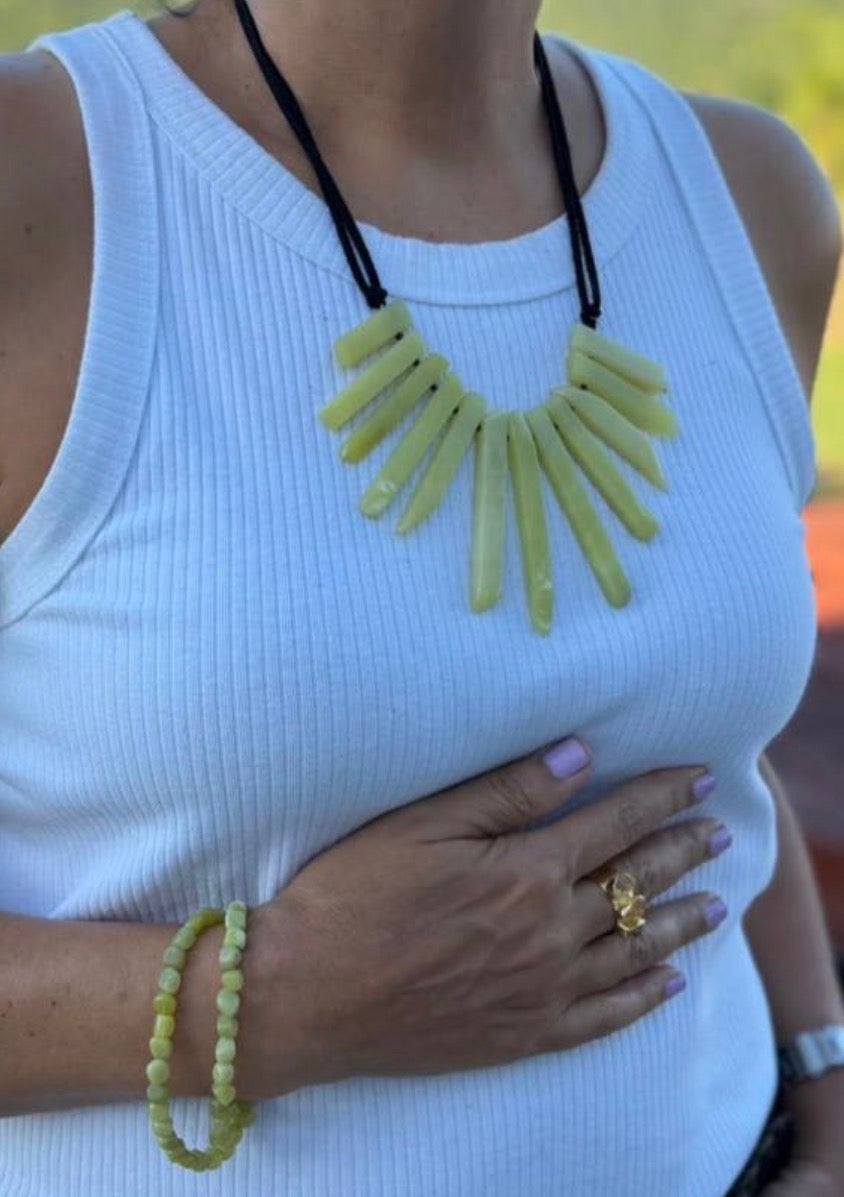 MÍSTIKA SUN RAY CORD NECKLACE