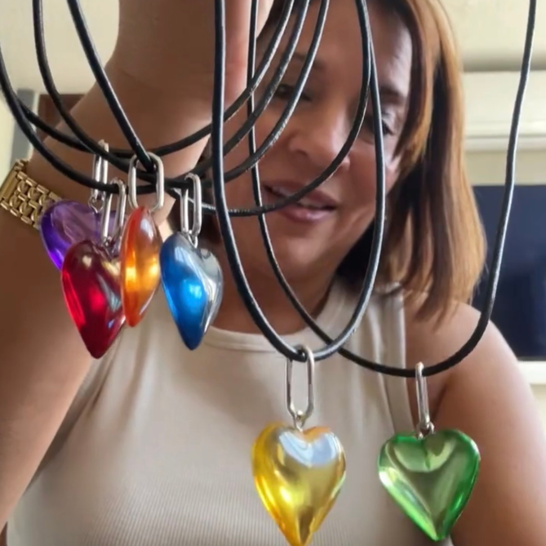 HEART & LEATHER NECKLACE