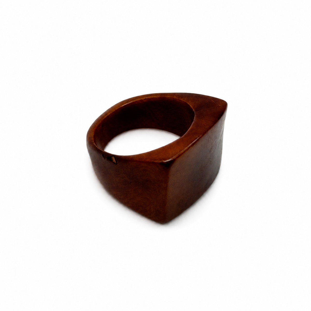 MÍSTIKA Tagua Dune Ring in Brown – Bold square tagua ring on white background | Místika Styl