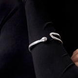 VESTOPAZZO TEARDROP OPEN BANGLE
