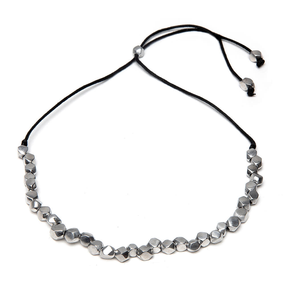 VESTOPAZZO PETITE PEBBLE NECKLACE
