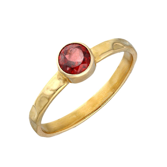 MÍSTIKA GARNET SOLITAIRE RING