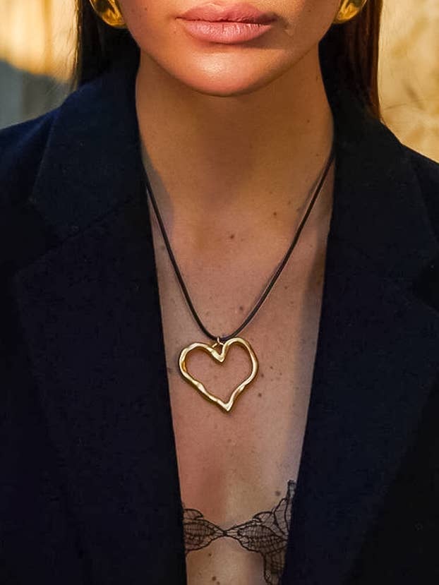 MÍSTIKA CORAZÓN GOLD NECKLACE | 18K PLATED