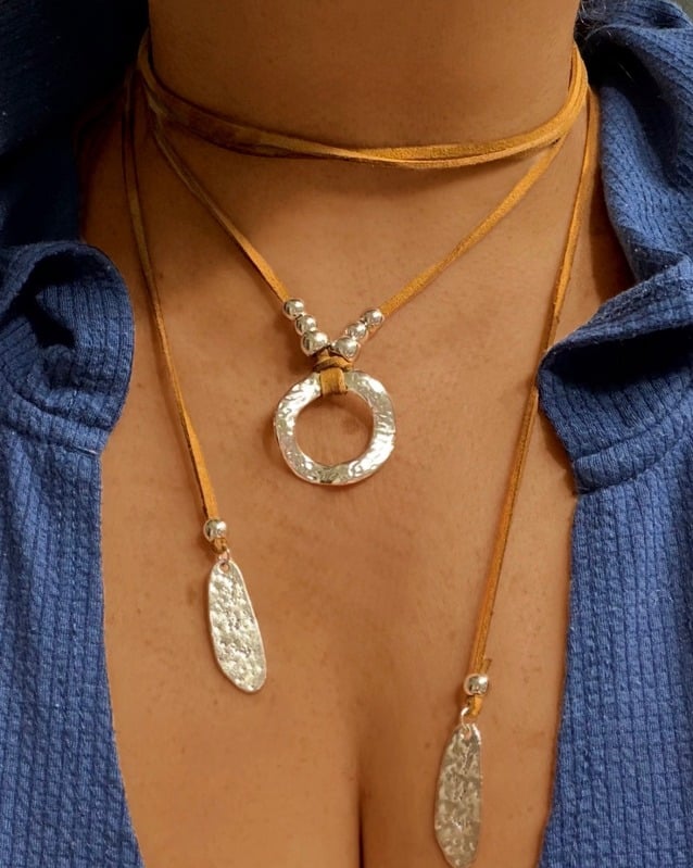 MÍSTIKA BOHO CHIC LEATHER NECKLACE