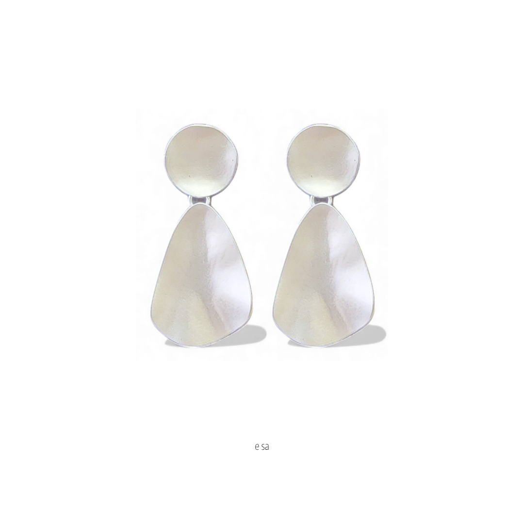 MÍSTIKA SILVER SCULPTED EARRINGS