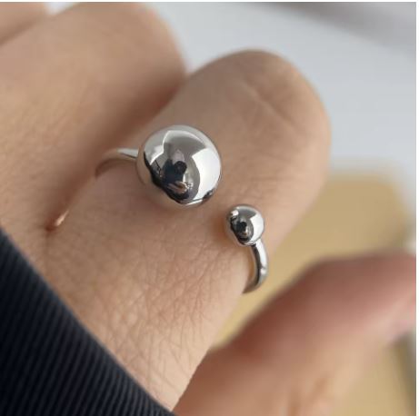 MÍSTIKA 925 ADJUSTABLE DUAL BALL RING