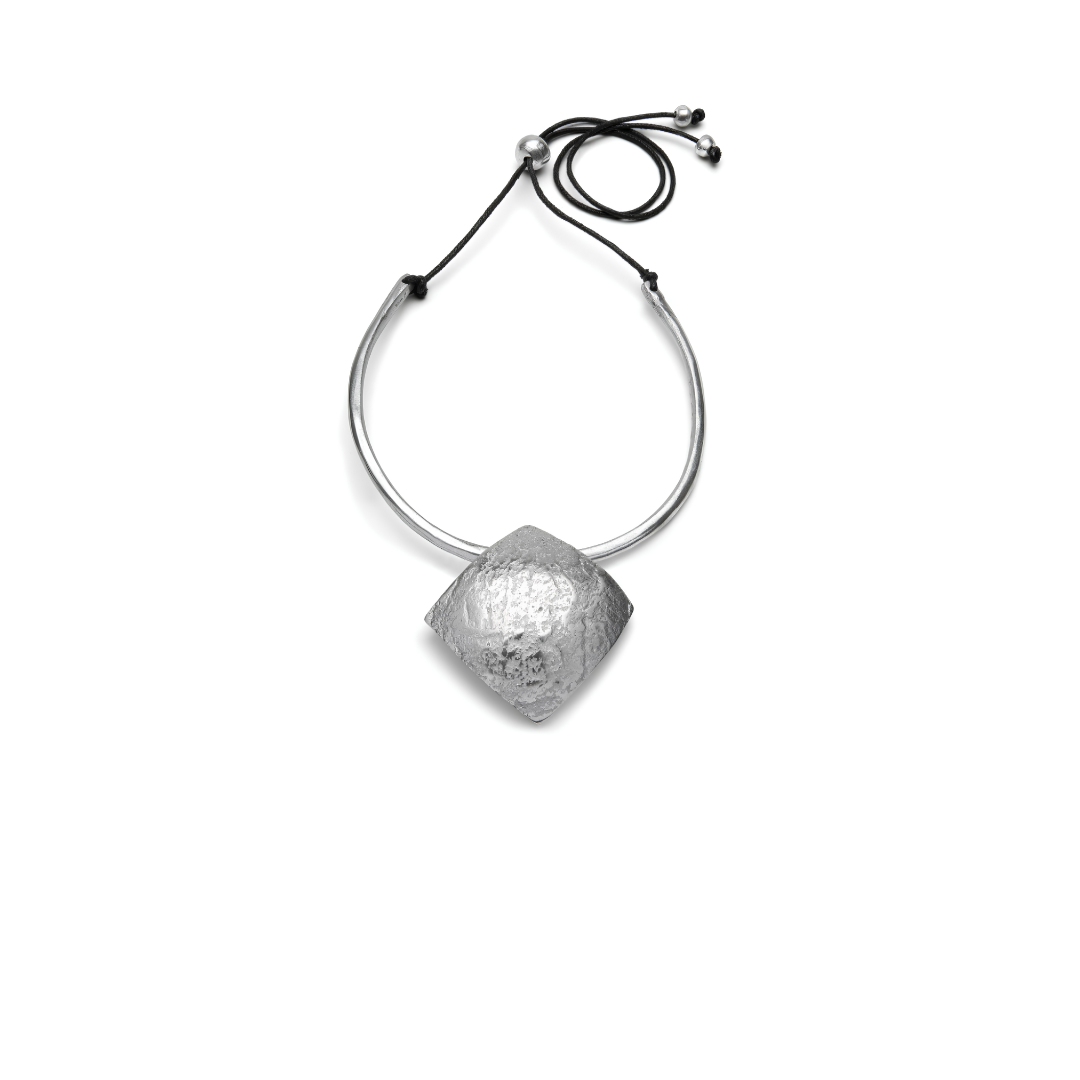 VESTOPAZZO DIAMOND COLLAR NECKLACE